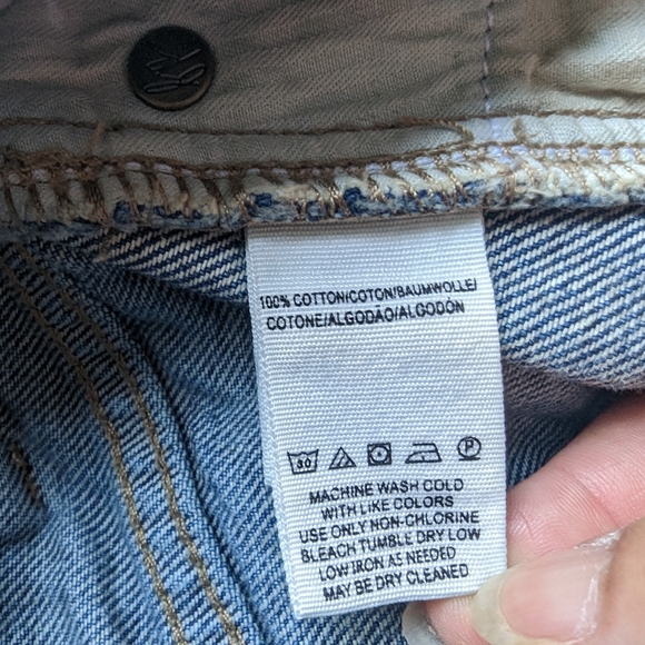 FP WE THE FREE Zip It Up Denim Jean Mini Skirt Frayed Hem - Picture 6 of 6